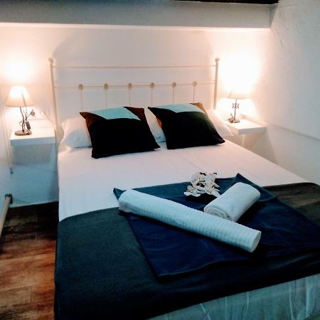 Wish Suite Barrio De Leon En Triana 세비야 외부 사진