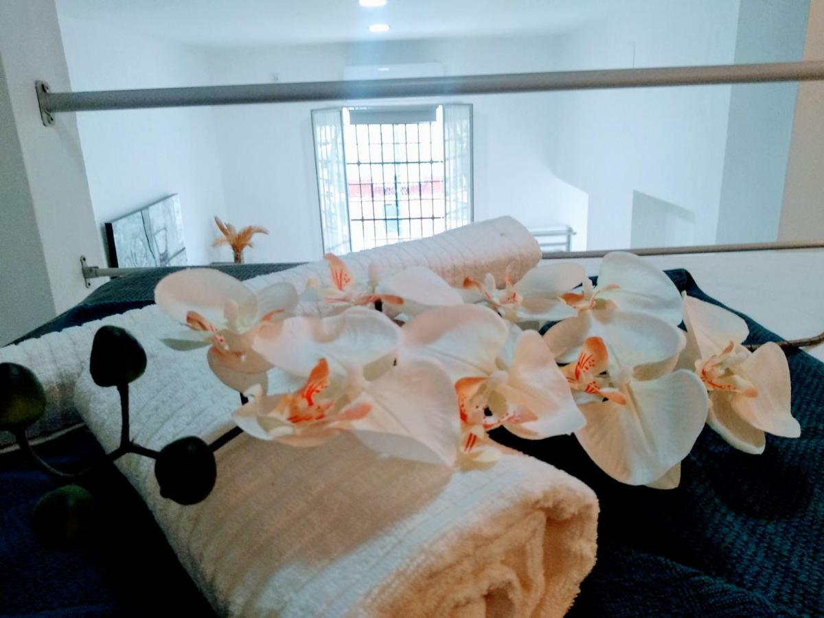 Wish Suite Barrio De Leon En Triana 세비야 외부 사진